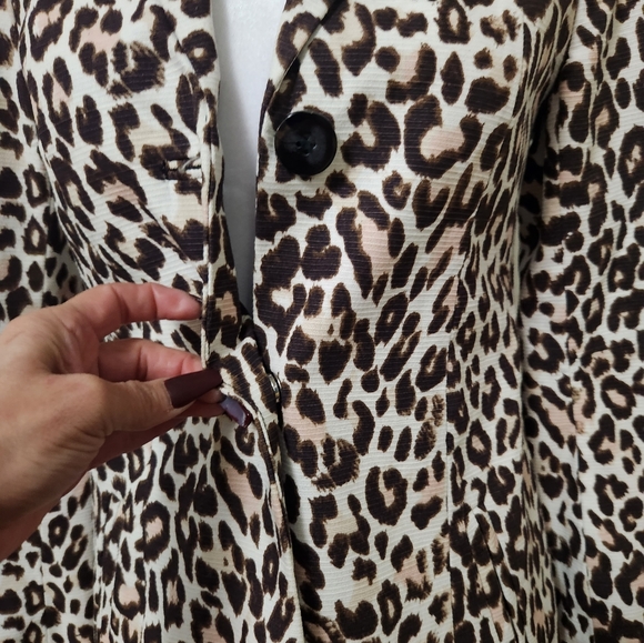 H & M LEOPARD PRINT COAT - Picture 3 of 9